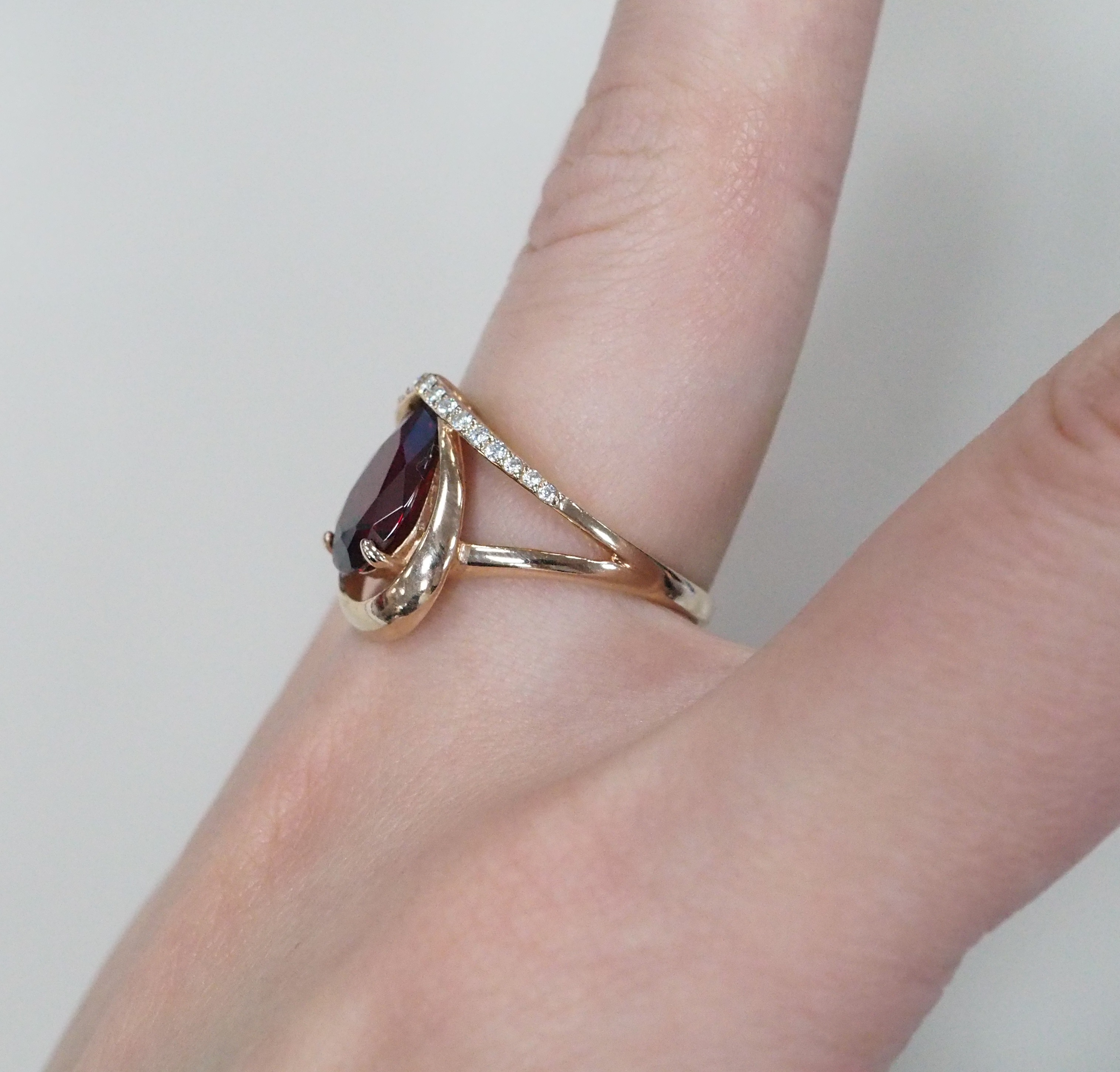 Серебряное кольцо с кварцем